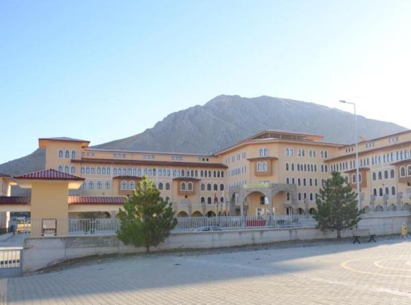 Elbistan Anadolu İmam Hatip Lisesi Fotoğrafı